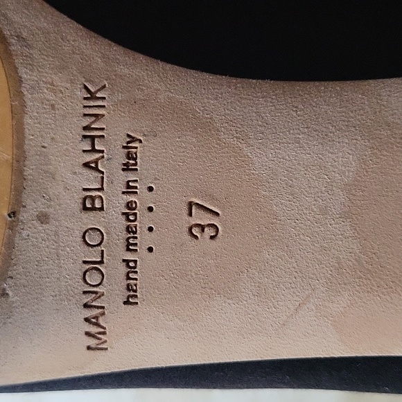 Manolo Blahnik Hangisi flats - Picture 11 of 13